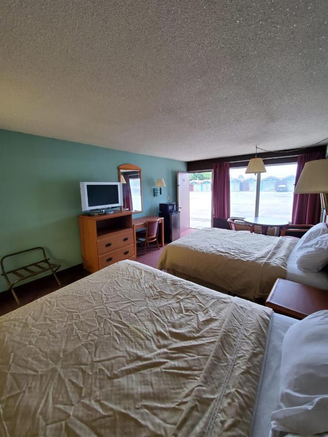 Gray Plaza Motel West Frankfort Exterior foto