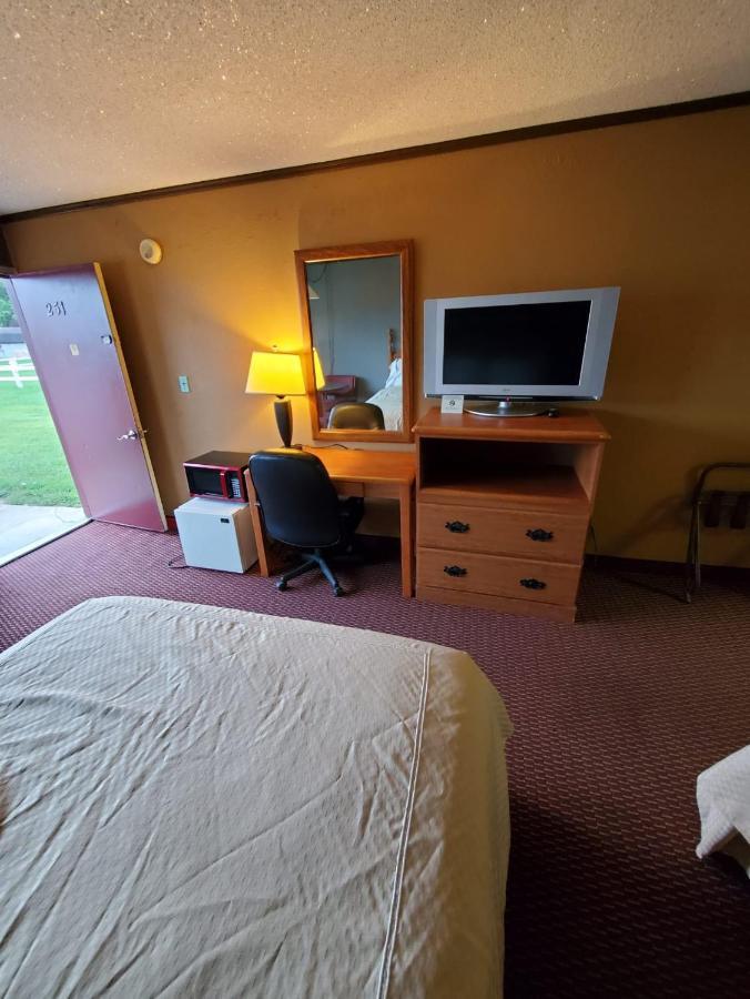 Gray Plaza Motel West Frankfort Exterior foto